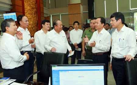 Phó Thủ tướng Thường trực kiểm tra công tác cải cách hành chính tại Thanh Hoá